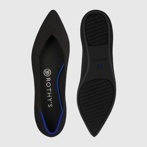 NWT Rothy’s “The Point” Flat.